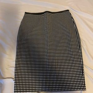 Black and white pencil skirt
